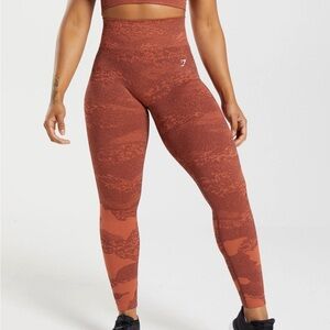 Gymshark Adapt Camo Seamless Leggings - Storm Red/Cherry Brown
